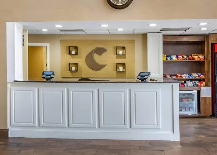 Comfort Suites At The University